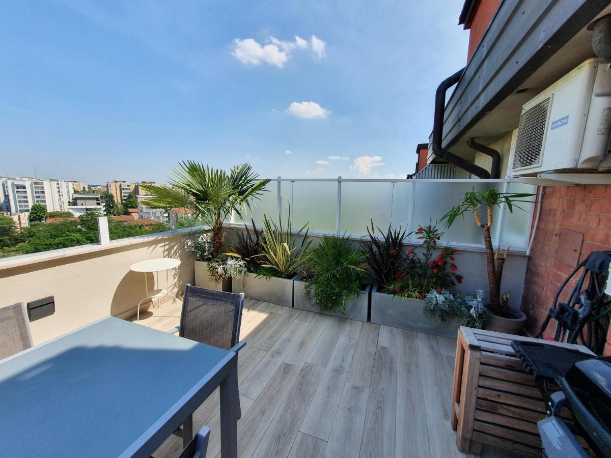 Penthouse F8 - Panoramic Terrace, View Two Towers Apartment Bologna Exterior photo